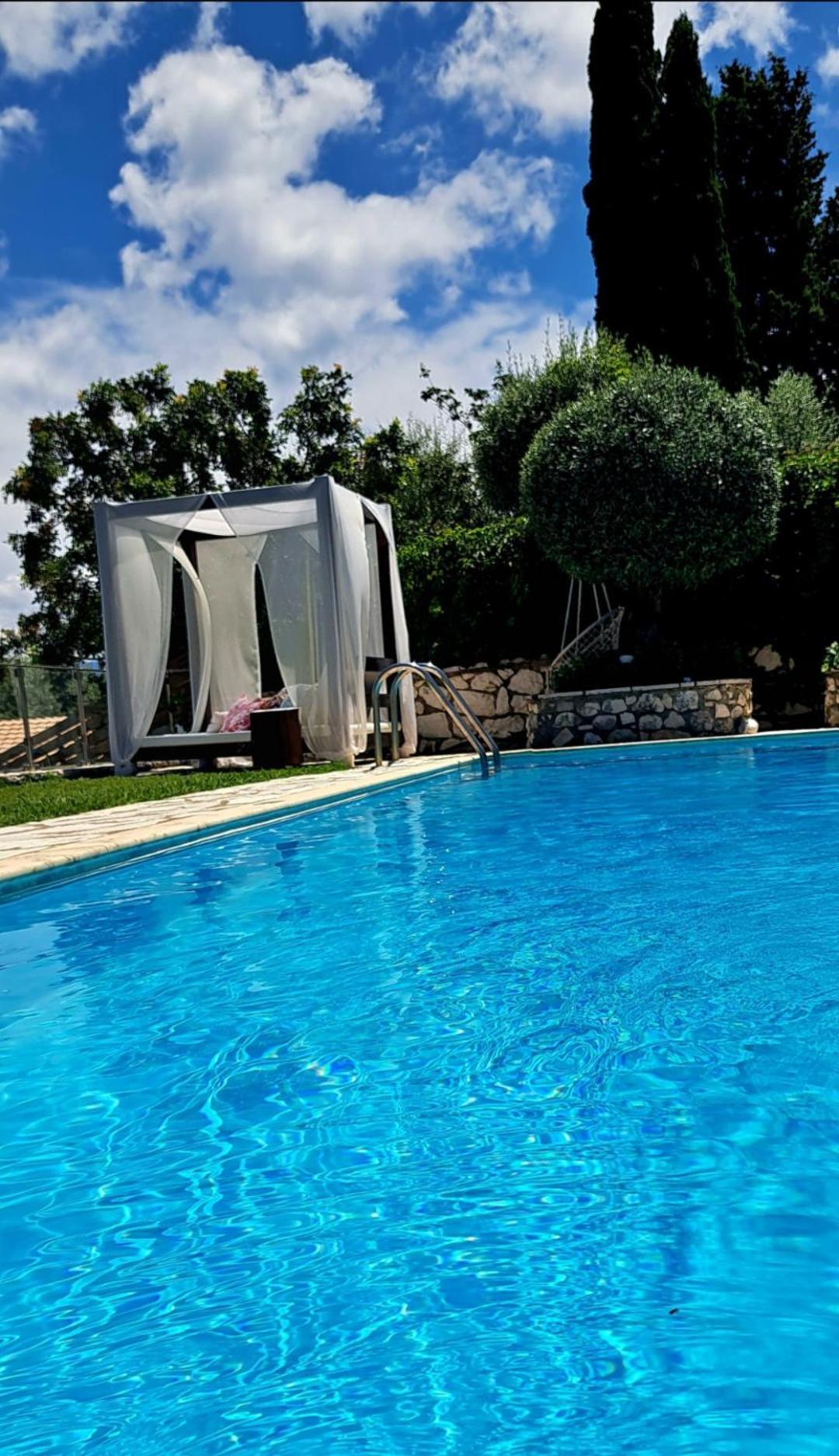 Luxury Villa Athina Никиана Экстерьер фото